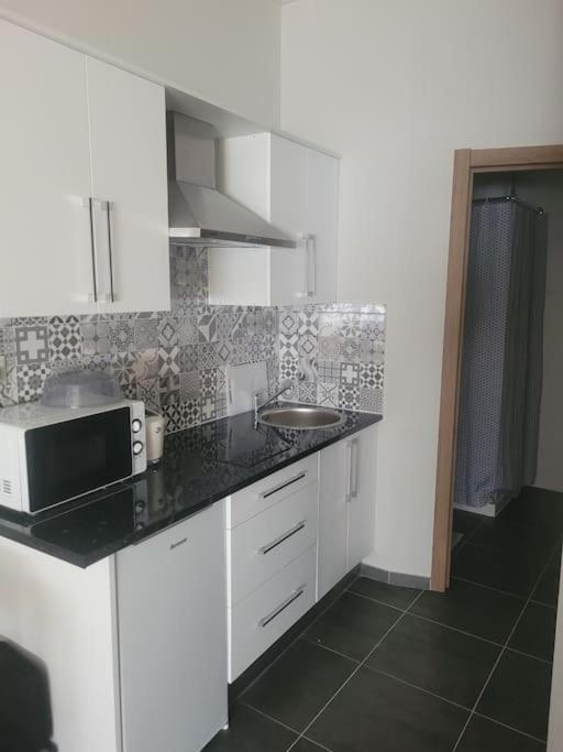 Apartamento Kuko Con Wifi Al Lado Metro Bilbao Exteriör bild